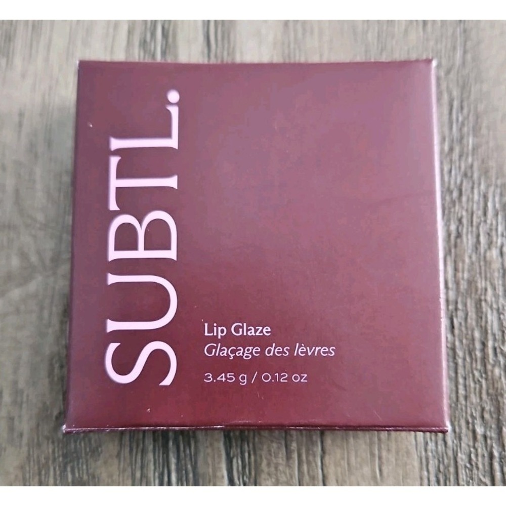SUBTL Lip Glaze In Poised New Sealed .12 Oz